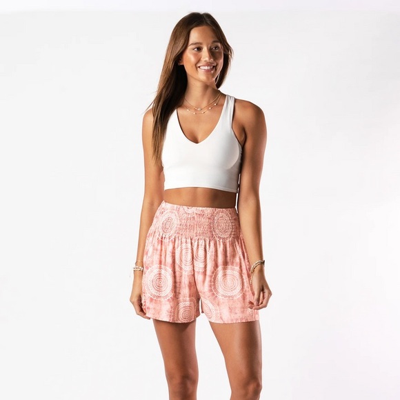 Lotus and Luna Pants - NWOT Lotus & Luna | Harem Shorts | Pink